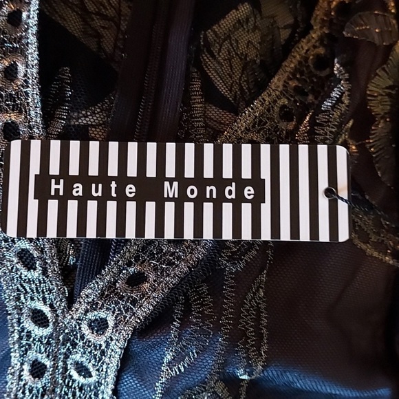 🆕️ Haute Monde Black Romper. Embroidered Lace with Underlining. Nylon/Lurex. NWT - Picture 8 of 11